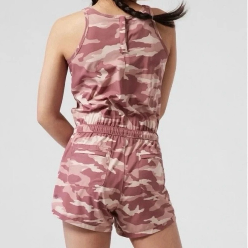 Athleta Girl L(12) On The Go Romper pink camo print - Picture 2 of 11